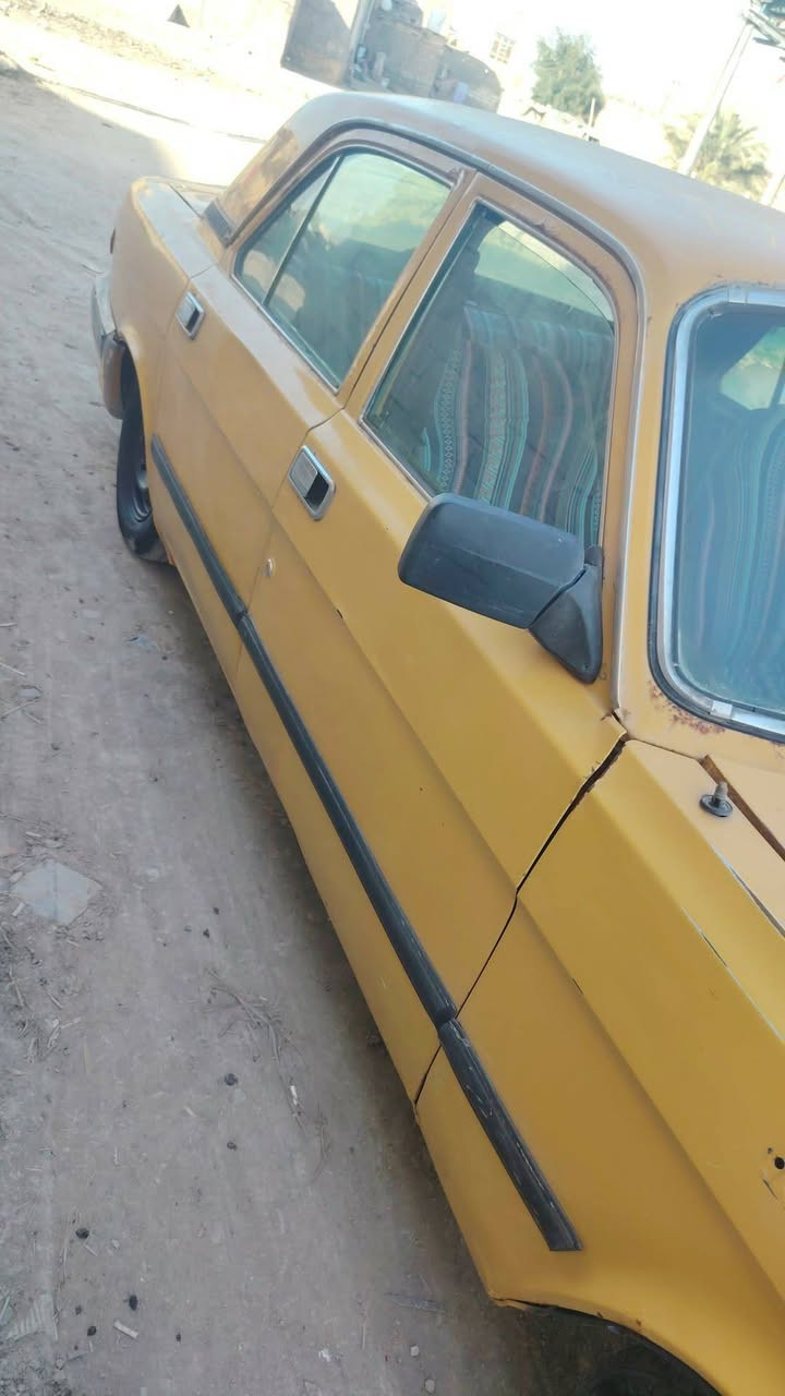 فولكه موديل 2003مكينه كيرونجي شرط حداديه خير من الله راعيه رقمه راح مني بيتهم بلسوك الشيوخ السعر ١٦وبيه مجال مكان ناصريه فضليه للستفسار التصال على الرقم ‏‪***********‬‏
