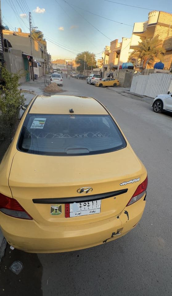 2012 كندي 1600 جاملغ وباب السايق سعر 72 وبيه مجال مكان بغداد الاورفلي ***********
