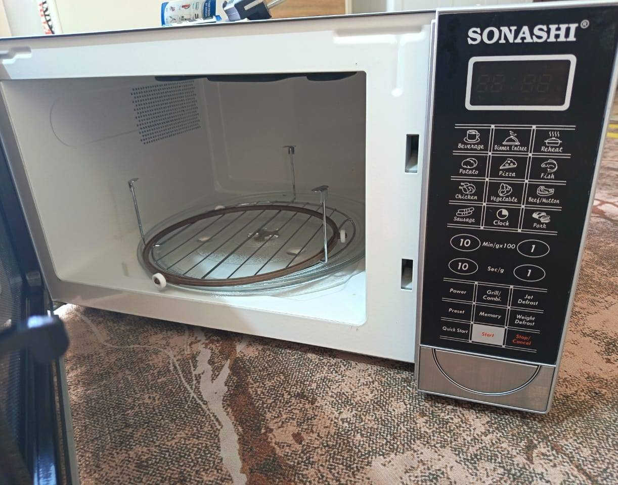 السلام عليكم
مايكرو تركي جديد استعمال مره واحده بس للبيع 
سعر الجديد 250 رايده ب180 وبيه مجال قليل.


**إذا كنت صاحب هذا الإعلان وتريد حذفه لأي سبب، رجاءا أرسل رسالة إلى الدعم الفني**