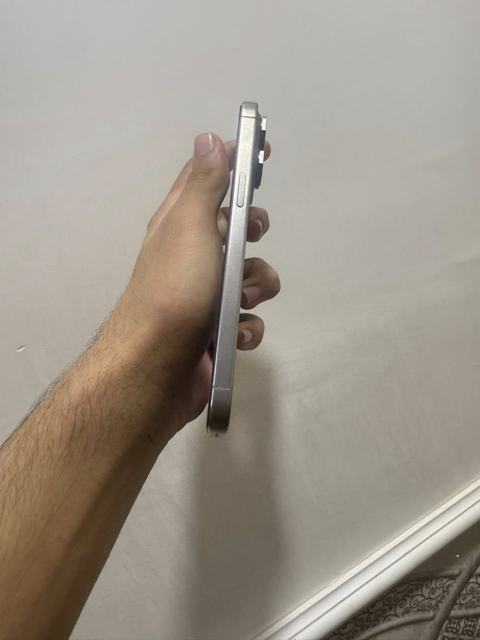 للبيع ١٥برو ماكس

مكسور ضهر 

ولباقي مكفول شرط الفحص

دبل خط 🛑ZA

بطاريه80

العنوان نجف ***********

السعر 🛑860
