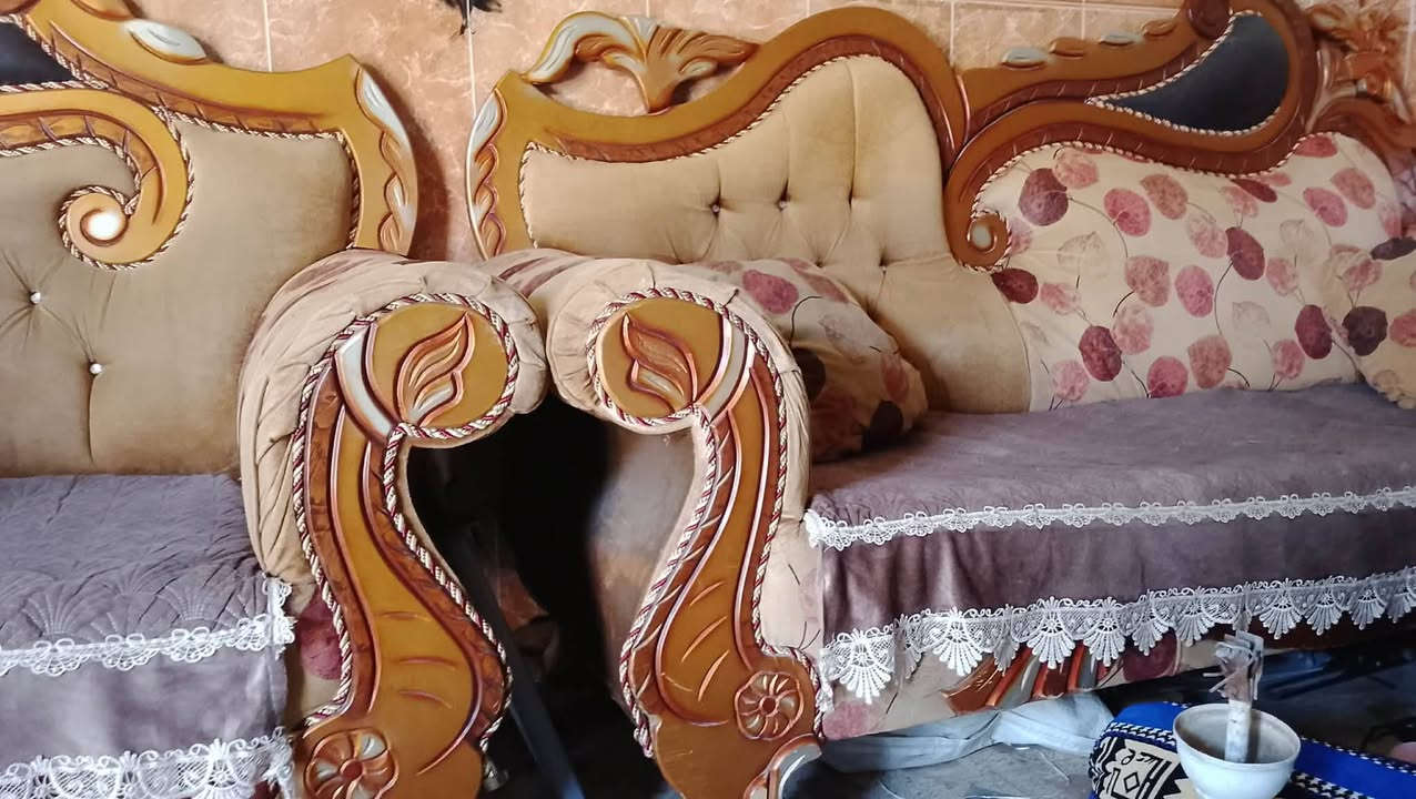 نص طخم ب160 
نظيف وثقيل 
ميسان حي النداء
***********
