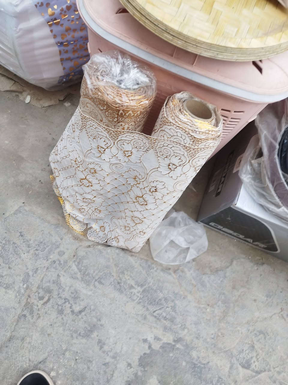 مرحبا زبائننا الكرام 
غراض منزلية 
حاجه الف 
فورفوي مواعين وكاسه 
كلاصات وكواب
ساعات وايات 
  أجهزه الكهربائية 
📌 مواقعنا- بغداد-الحسينيه- السوك الكبير -شارع مفروشات 
           
    فروع دجاج مقابل ابو معجنات قريب العلوه
الحجز الاستفسار مراسله الصفحه ويتوفر واتساب 
        
  ☎️ رقم ***********

   🚗    يتوفر لدينا خدمه توصيل
