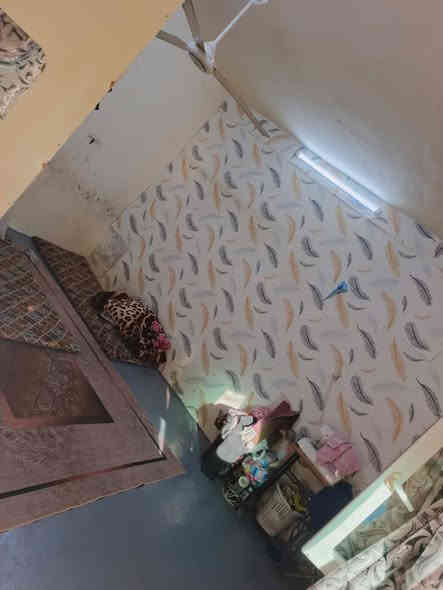 دار للبيع 
مساحة 100 متر مربع 
الموقع بنجاعلي
قرب مجمع هارون 
خلف تجاري
سعر فقط  18 مليون وبي مجال 
***********
***********
