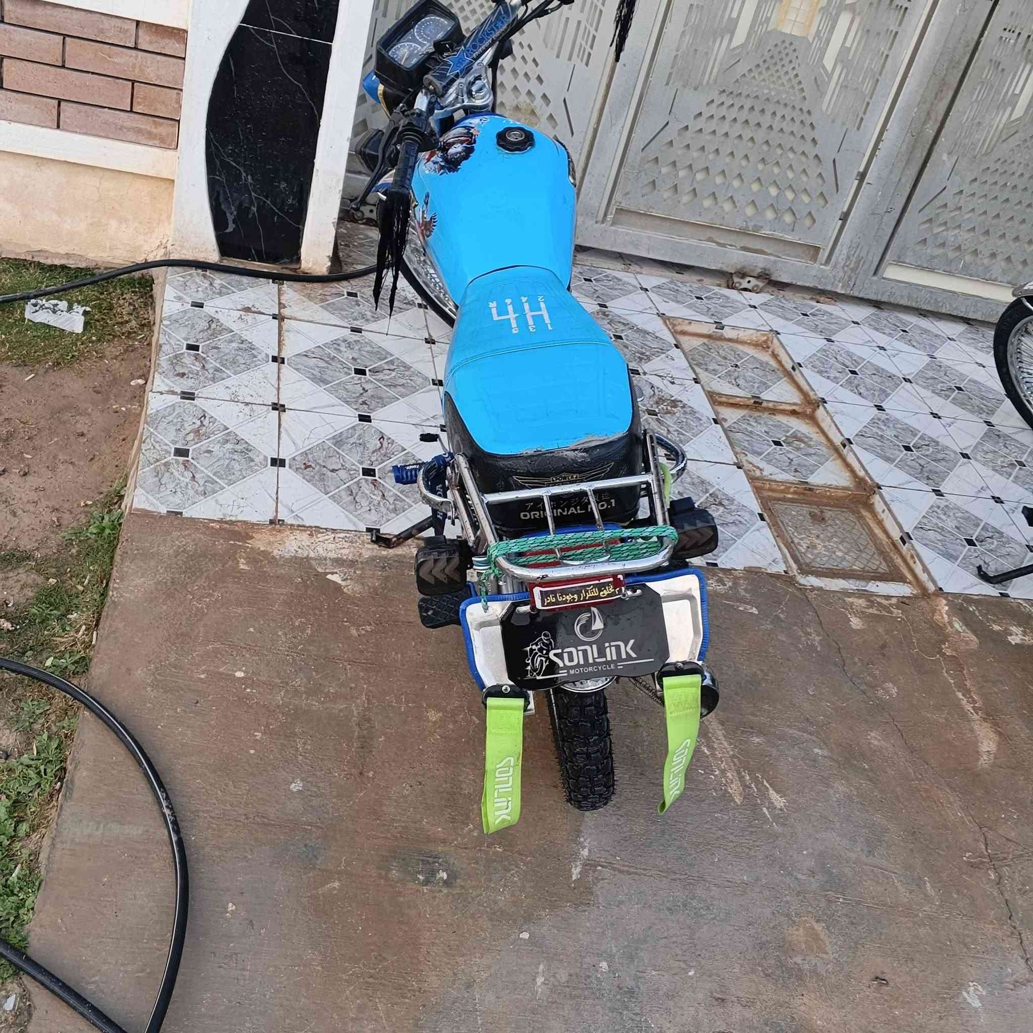 سلام عليكم دراجه موديل 2023
شرط ممفتوحه 550
مكاني ديوم قرب فلكه 60
***********
