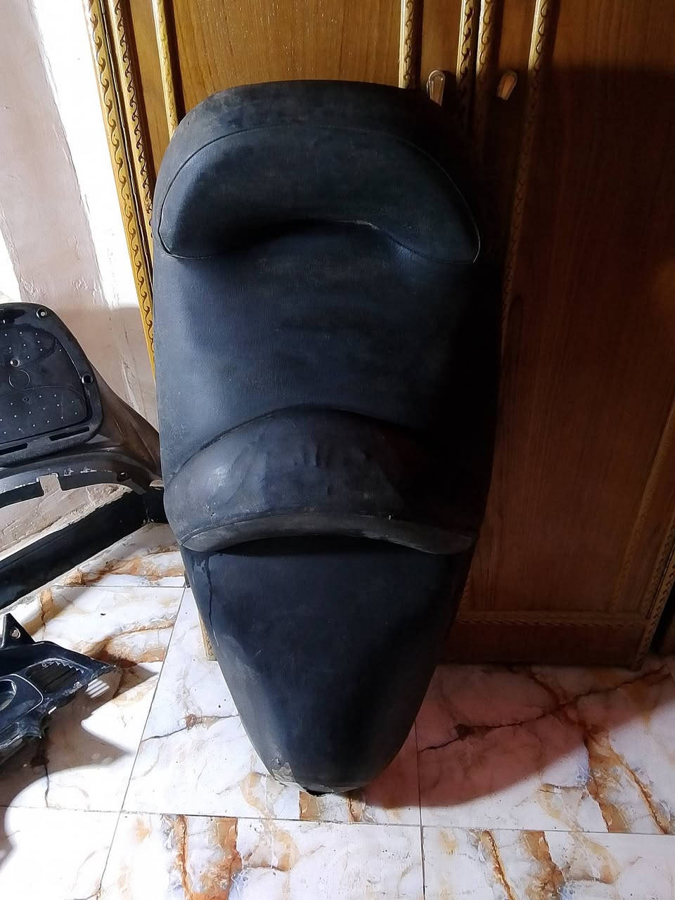 سلام وعليكم كفرات سلفر ونك نضافه ٧٠ بل ١٠٠   السعر ٢٥٠ وبيهن مجال العنوان بغداد الكماليه شارع البداله***********
