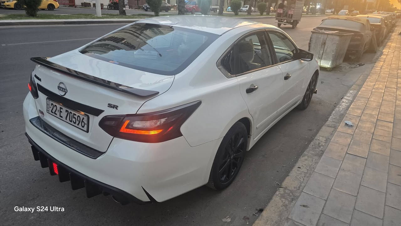 نيسان التيما ٢٠١٨
بيهه ٣قطع بارد و ٢ونص صبغ فئة SR 
السياره جاهزه من كلشي كير و محرك 
و تبريد و حداديه خير من الله كلهه شغاله 
اي عطل مابيها و بالعافيه ع الياخذهه
السعر 110$ و بيهه مجال حك الجيه 
السياره بسمي شوكت متريد احولك و هذا رقمي
***********
