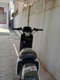 مطور شحن • خمس بطاريات • تشغيل عن بعد