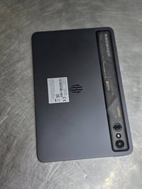 للبيع ريد ماجك استرا  ذاكره256  نضافه 100 بطاريه 98 فقط الجهاز بدون كا...