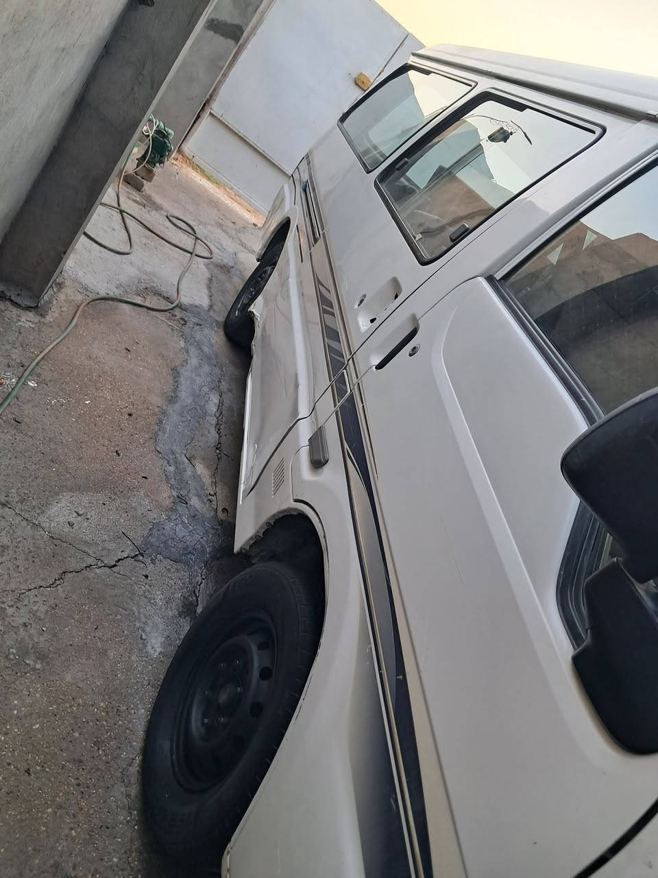 السلام عليكم مازده مزاد ٢٠٠٨ تتسجل بغداد عنوان بغداد سياره واتر بم عاطل كير محرك خير من الله سعر ٣٧ بي مجال قليل هاتف***********
