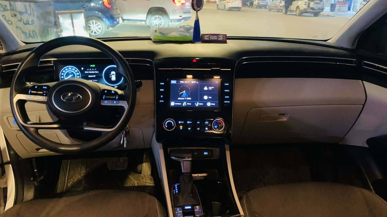 سلام عليكم
توسان موديل24 . حادثة بسيط سياره بدون موصافات ماشيه13 مرقم بغداد جاهزه حادثة قبق الجنطه مبدل اصلي نفس اللون سياره مكفوله من الصيغ صور الحادث بلتعليقات 
للاستفسار ***********  
مكان السياره بابل
