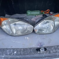 لايت اكسنت بلدي • زوج • يحتاج تصليح