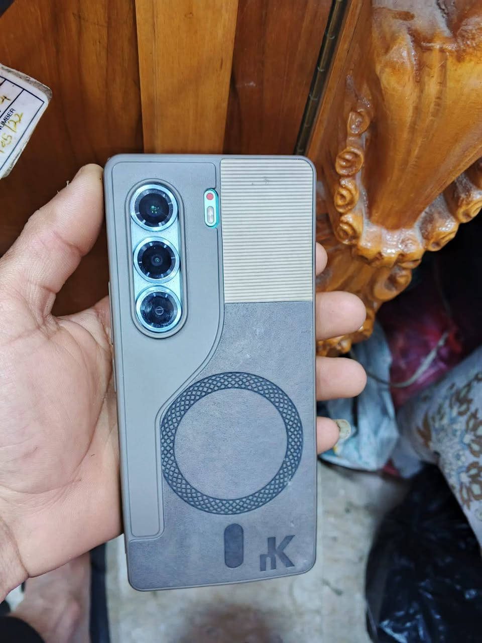 تكنو كامون 40برو 5G
جهاز نضيف كامل ملحقات
بس وكع عندي وشاشه صاربيه خط مثل مموضح لايكبر ولايزغر لمس طبيعي لبيع او مراوس حسب القناعه مكاني بلديات شارع المصرف سعر225قفله نهايته الاستفسار***********
