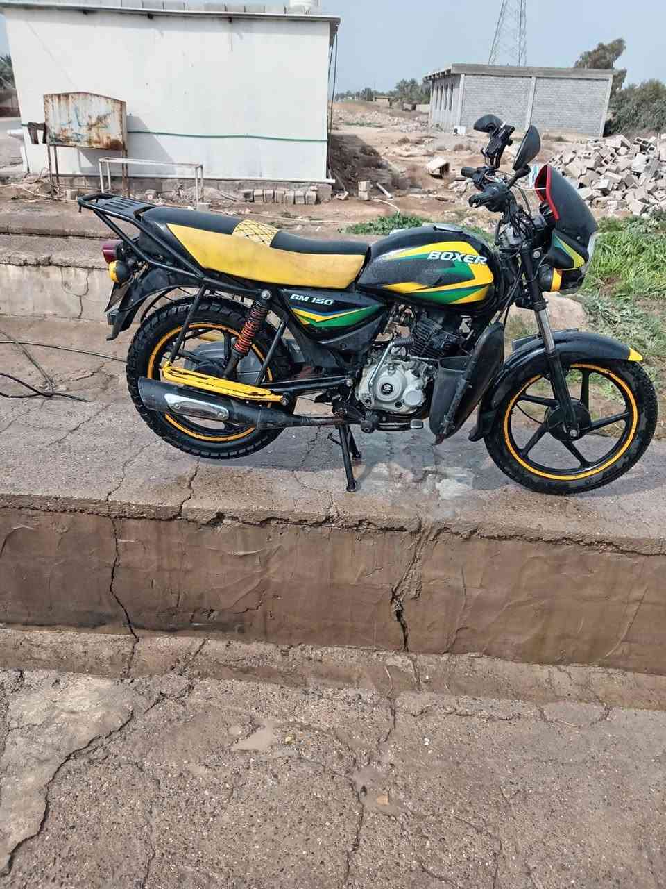 السلام عليكم دراجة بوكسر موديل 2019 مرقمة رقم ديالى تحويل ثاني يوم المكان المرادية خلف جامعة ديالى للاستفسار الاتصال على الرقم***********
