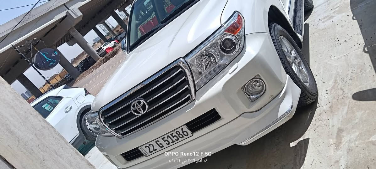 ‏‎سلام عليكم 
قطعة نادر الي يدور جديد ومميز 
 للبيع 
لاندكروز 🔥 2014 🚀 GXR:
السياره احله من الصور بالحقيقه 
فول مواصفات 1/1 💯 :
1- فتحة 🕳️
2- بصمة 🔐 عدد 2 
3- ماشية 158 الف بعدها بحالة الوكالة
4- حساس خلفي وامامي 🎶🔊
5- ثلاجة 🥶
6- 2 كراسي كهرباء ⚡
7- تشغيل عن بعد 💥
8- شاشه جبيره 💻
9-كامره👀
10- 8  ايرباك 🚨
11-دفع رباعي 🚀
12- رقم اربيل بأسمي تحويل ثاني يوم

ملاحظة // السيارة  كفاله عامة من جميع النواحي وشرط الفحص  حته من الرصعه ومن الشخط ✅  
جديدة بمعنى الكلمه شرط تراي زيرو  
وبالعافية ع تكون من نصيبه 
بأسمي شخصياً  تحويل مباشر  
#مفخره_الأرض 🔥
مكان بغداد ✅
🟩 السعر اتصل على رقم وبيك خير وتدلل            

لاستفسار الاتصال ع الارقام التالية 📲📲
*********** 
‏‪0780 633 9495‬‏

‏  

تحياتي لجميع 🌹 🌸
