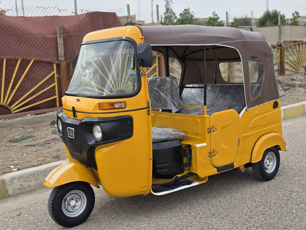 السلام عليكم تكتك 22 كفاله من الصبغ والمعجون
مرقم سعر 8200 مكاني المجر
***********
