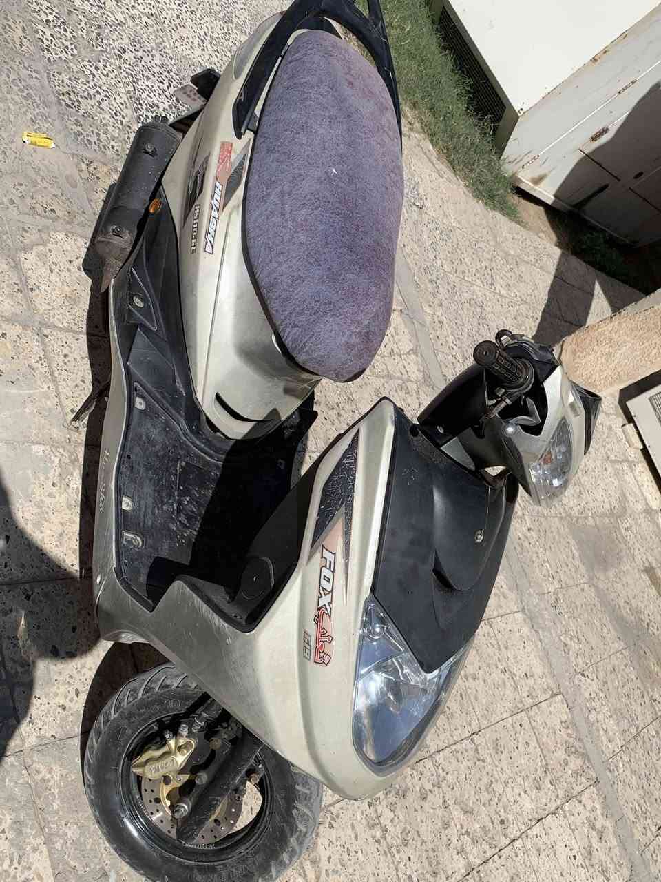 السلام عليكم سكنز للبيع مجفته كهربائيات كامله السعر 300 وبيها مجال ***********
