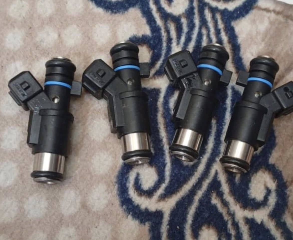 سلام عليكم
تخم نوزلات لسيارات بيجو
جديد غير مستخدم شرط وكالة 
مال امزون جديد جديد جديد 
السعر 65 الف تخم كامل 
متوفر توصيل كافة المحافظات
#القطع_انطي_بيهة_ضمان
يعني اذا اي خلل بيهن يرجعن 
متوفر توصيل كافة المحافظات 
***********
