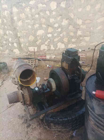 سلام عليكم ماطور هندي البيع ١٤ حصان شغال عل فحص مكانه النجف ناحيه الحريه ***********
