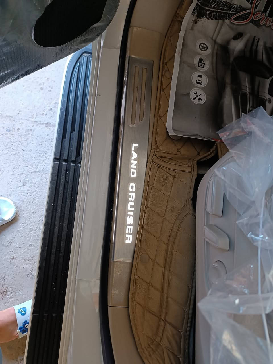 لاندكروزGXRلمتدد
موديل 24 

فول مواصفات 

كشن حار بارد

كامرات 360

خمس بصمات 

لد نهاري 

كراسي امامي كهرباء 3دكم

كشنات جلد

3شاشات تطبيق 

شاشه كبيره

تنفس طبيعي 4000

جنطه شفط 

اربع بيبان شفط 

كتلوكات الشركة والسماعات 

ماشيه 30الف

كاعيات الشركة مامشدوده 

رقم اربيل مميز 

بسم شركه تحويل وكاله 

سياره كفاله عامه بوضع الوكالة 

السعر 695وبيها مجال بصيط 

مكاني النجف الاشرف 

***********
