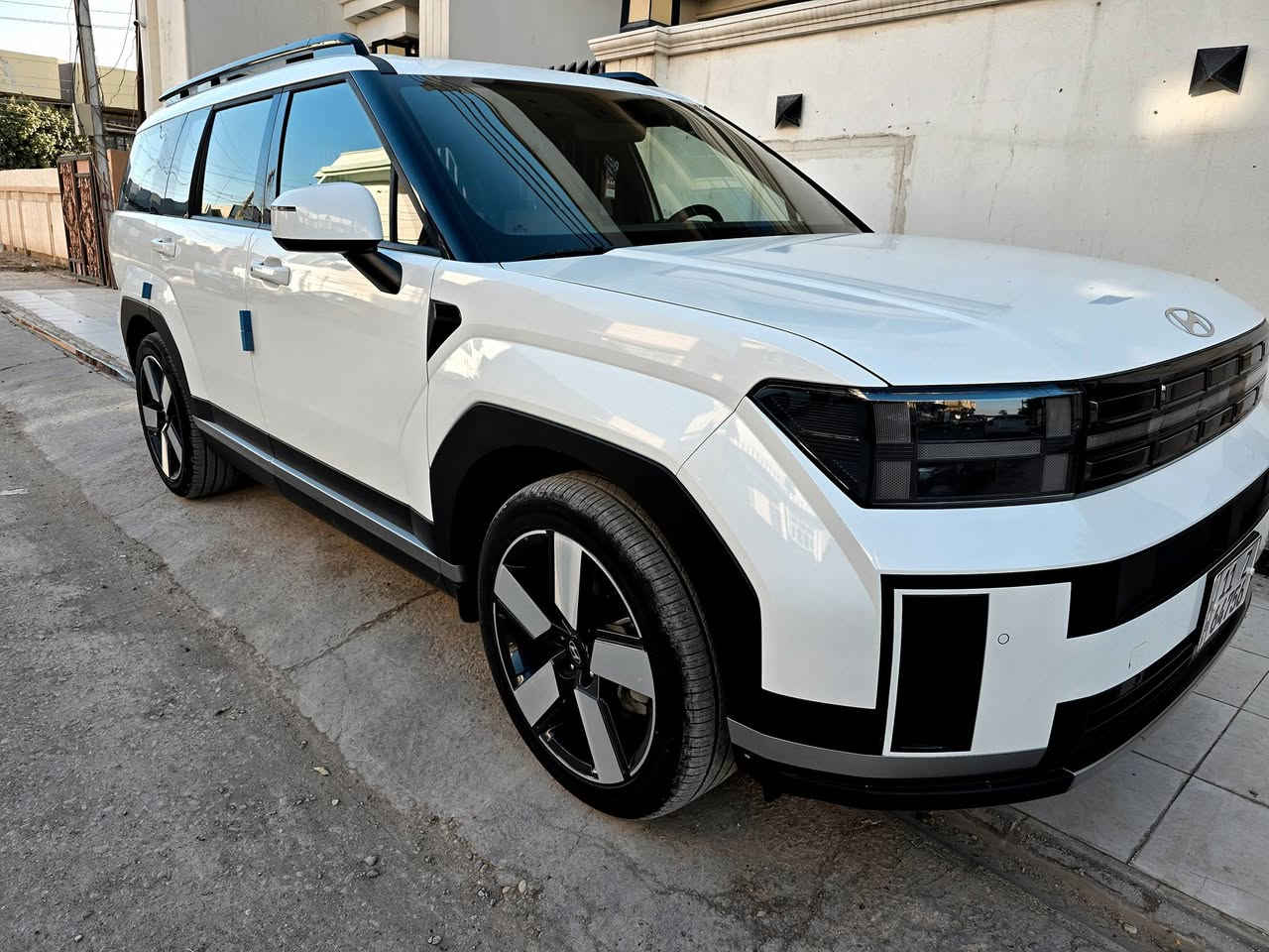 سنتافي 2024
رقم بغداد
السيارة بحاله الزيرو ماشيه 10 الاف
مكفولة من شخط رصعه بارد تكحيل صبغ
مواصفات 
_بصمة وتشغيل عن بعد
_جنطة كهرباء
_كاميرا دوارة
_حساس امامي وخلفي
_كرسي كهرباء
_وضعيات قيادة
_داخل لون مميز 
_مري شفط
_لايت لد زينون
_محرك2500 تيربو
السعر  245$
مكانها بابل مركز المدينة
***********
