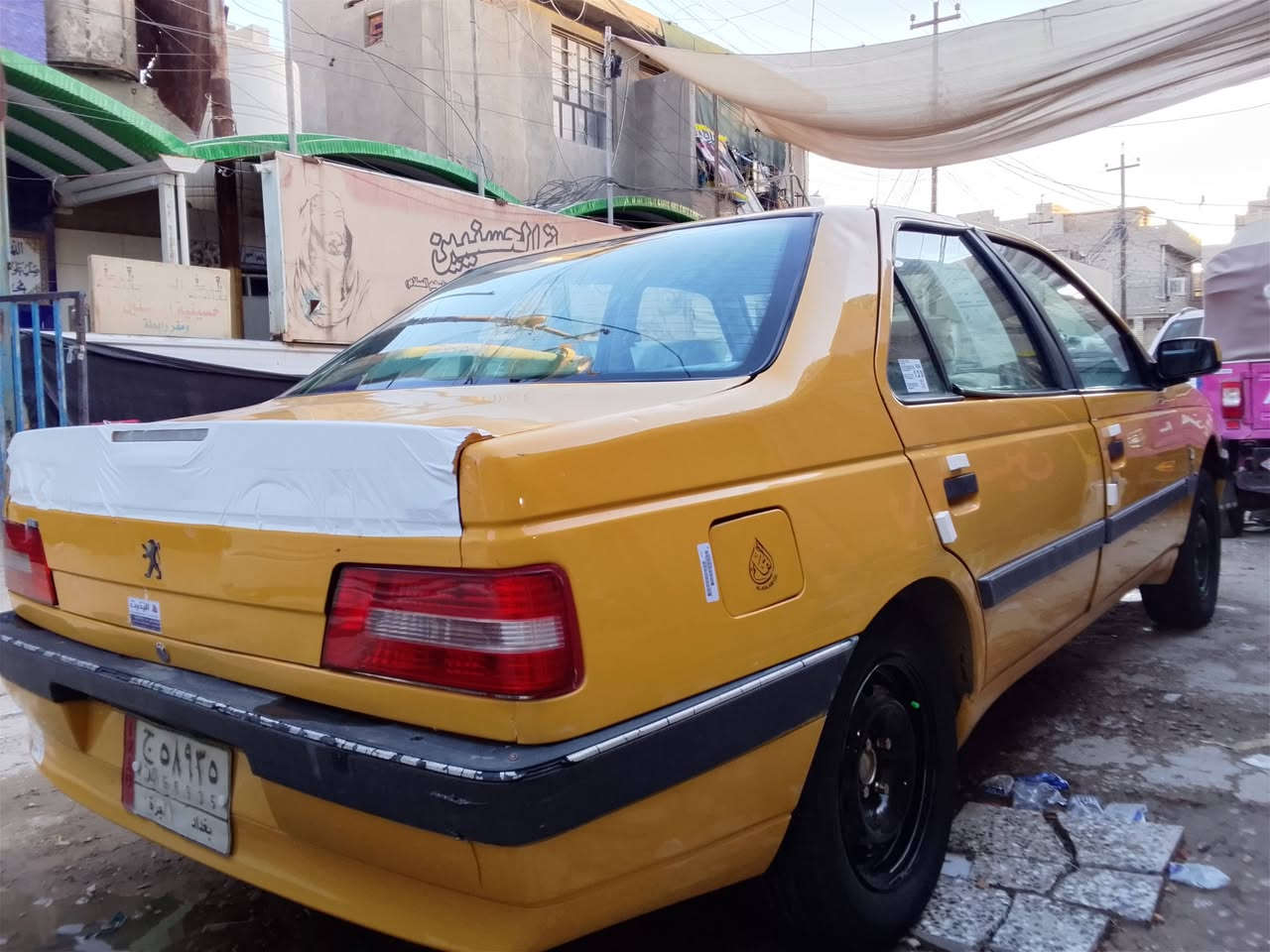سلام عليكم للبيع بيجو لميس موديل 2016سياره لا ضربه ولاتبديل مكينه كير صدر تبريد تخم تاير عارضه 42وبيه مجال مكاني الزعفرانية ***********
