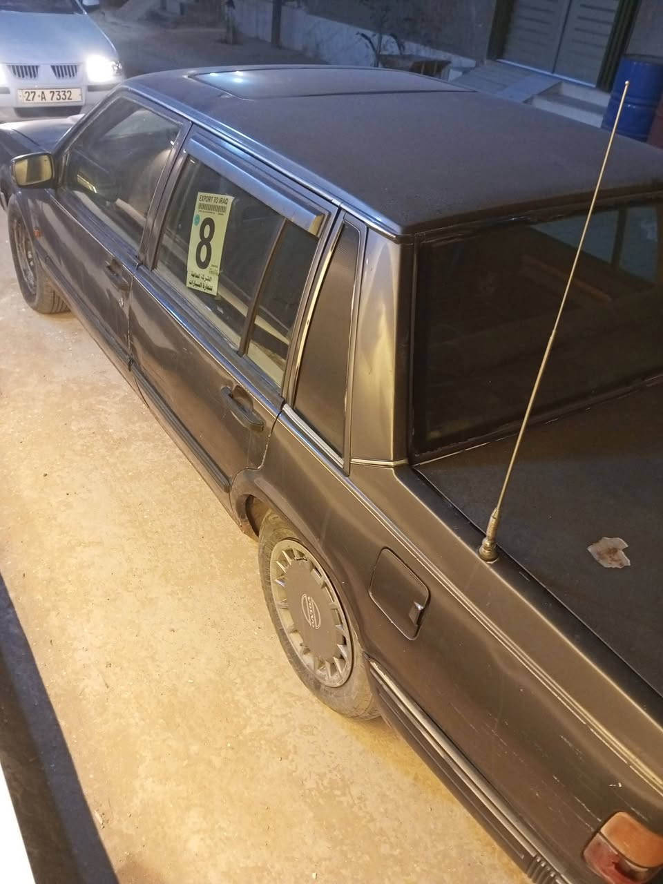 السلام عليكم سياره فالفو 740  سياره نظيفه كير مكينه حداديه خير من الله رقم نجف مشروعط ام داور ثاني يوم سعر ب 33 وبيها مجال قليل مكان نجف استفسار اتصال ***********
