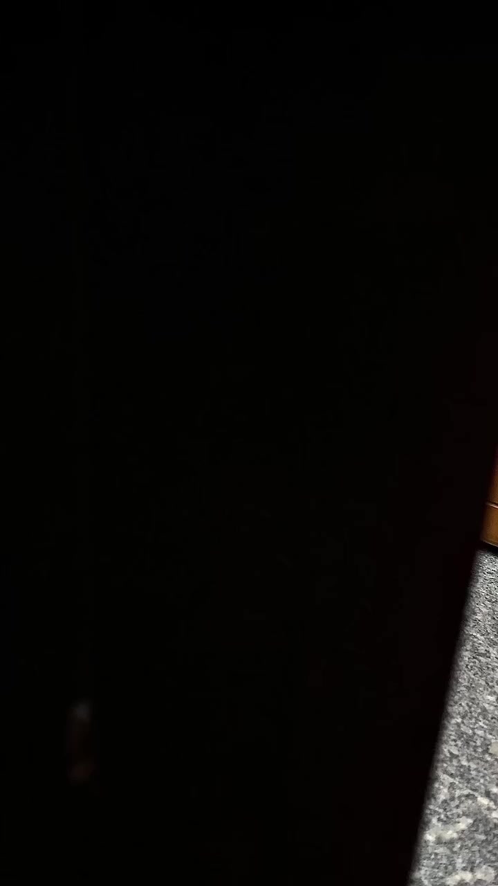 ماكس قجمه مامفتوحه غراضها كلها كامله مانقصها شي بصره ***********
