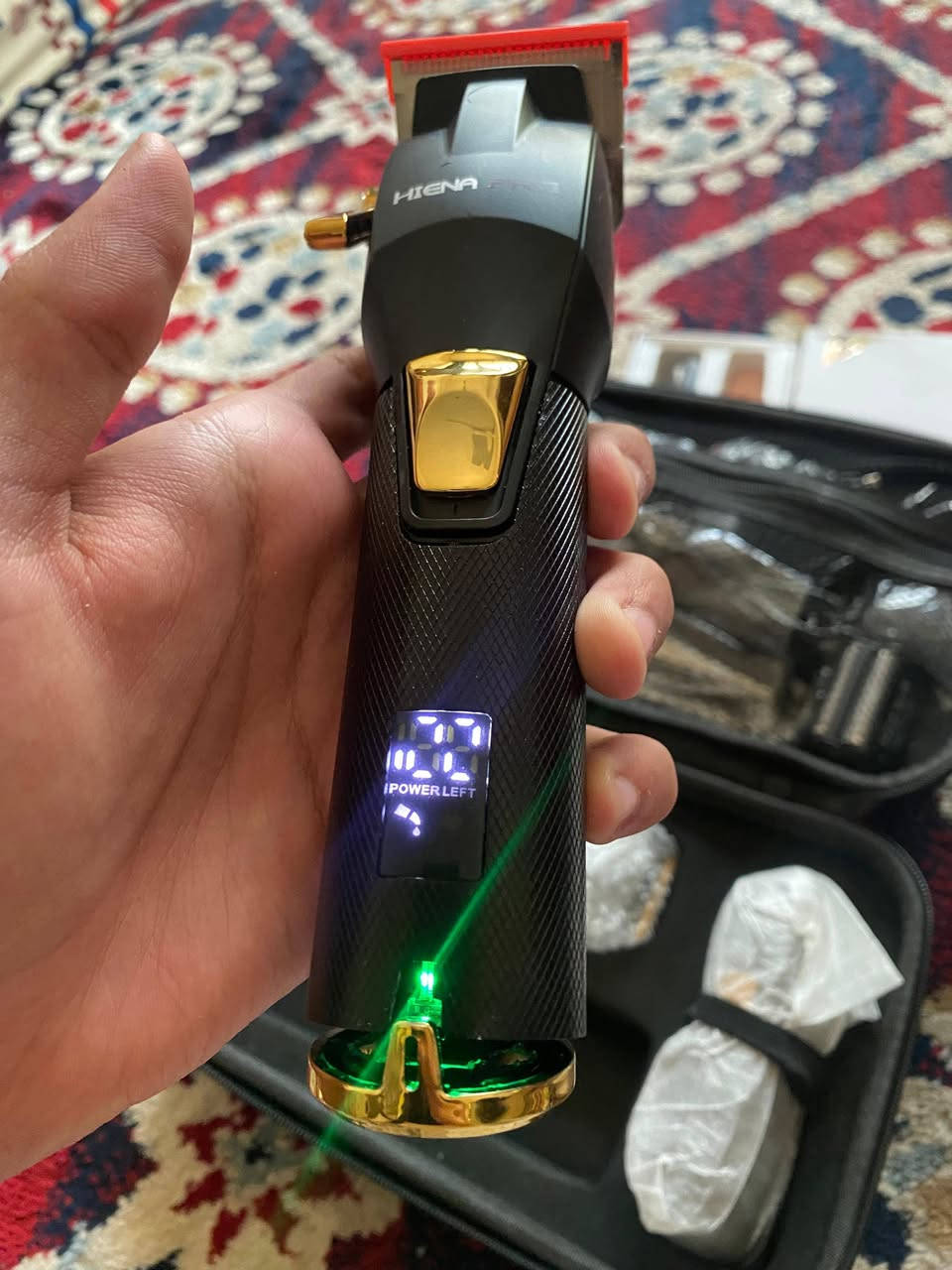 شلعة أعلى سعر ابيع
المكاين جديدة بيها بس هذا الكسر بس شغالة وتشحن


**إذا كنت صاحب هذا الإعلان وتريد حذفه لأي سبب، رجاءا أرسل رسالة إلى الدعم الفني**