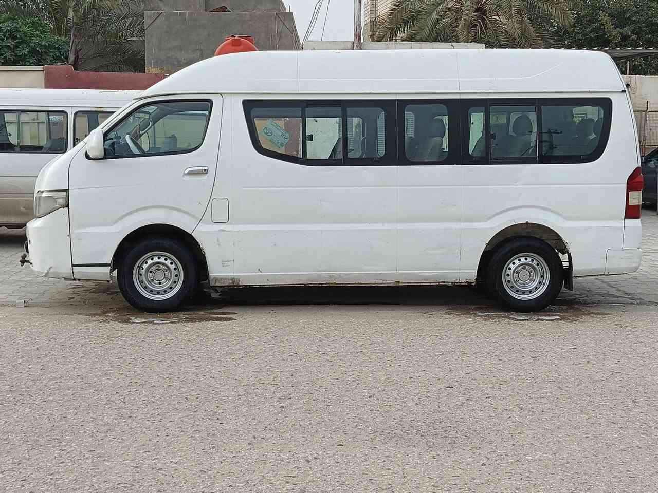 السلام عليكم شيري للبيع  2013السياره جاهزه من كلشي حد اديه خير من الله بس الطوبه الجوه السايق بيها طكطكه مكينه كير اكسن تخم تاير مكينه ففتي ثنين ونص مصفره هيئه بس ما مسجله ومرورعليها 600عارضهن الصور كبل اواجهك وي راعيهاالسياره حره السعر 60وبيها مجال الاتصال ***********مكاني نجف
