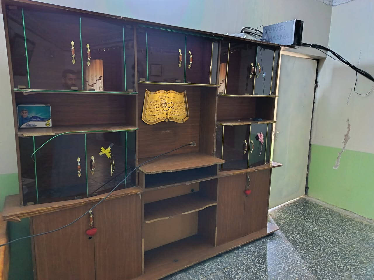 السلام عليكم
معرض للبيع بحالة جيدة مامستخدم هواي ب ٢٠ سنه ونظيف ***********

