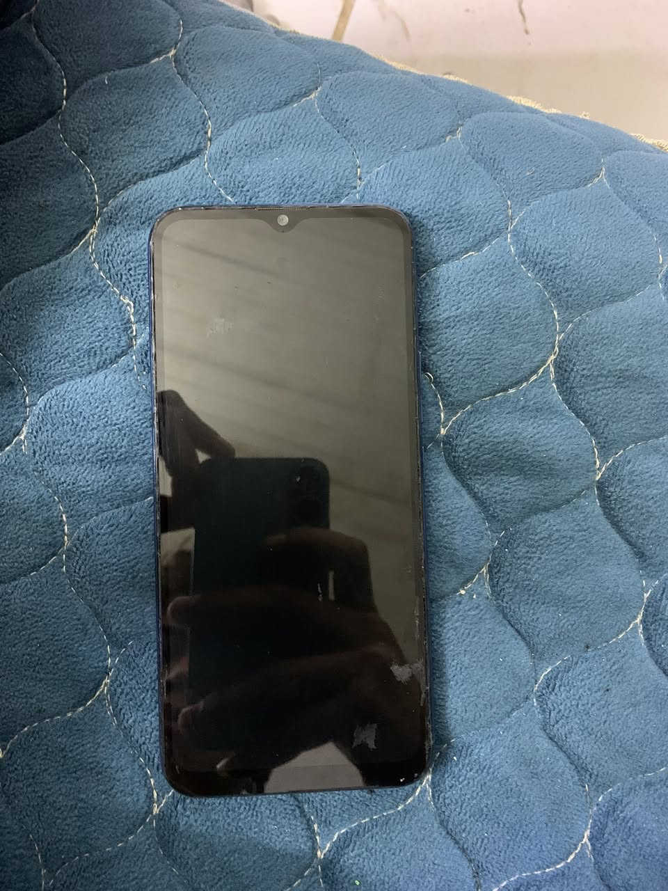 سلام عليكم لبيع قيم بل يرض بي الله مكاني بغداد تواصل على هاذ الرقم ***********
