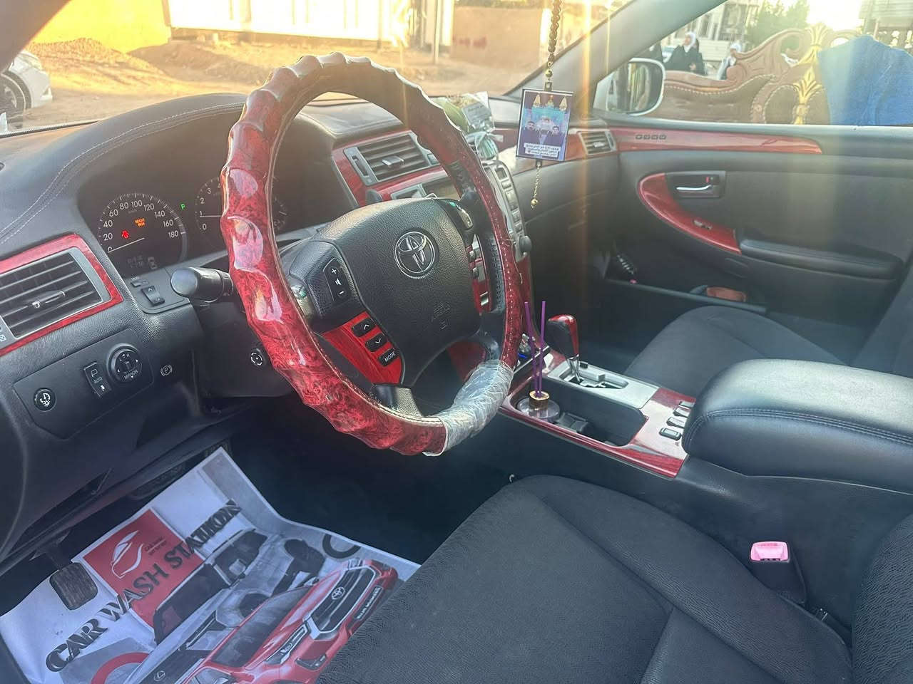 السلام عليكم ورحمة الله
أدوات _ أدوات 
سياره ماجسته مكفوله كصة سطح قماره فقط سياره جديده جداً ماتصرف عليه الف دينار ويل مارسيدس مشدود جديد جوبلسات السياره حداديه بلاديه جديده مواصفات محسن داخل اسود ملكي 
جنطه شفط 
مري شفط 
رادارات 
كامره 
حساسات من جميع الجوانب 
تحكم زنون بجم اصلي 
تدفء تبريد 
عكرب سلايت 
شاشه كبيره 
كامره بلادي 
كشنات اوتو خزن كهربائي 
جام اوتو 
تحكم جام وجنطه واناره من البصمه 
بردات اصليه سحب 
علامة كراون عند فتح الأبواب 
جهاز أناره داخلي كراون اصلي 
سياره مال جناي متعوب عليهه 
السعر 60
المكان صلاح الدين  قضاء الدجيل 
الاستفسار الرقم ***********
