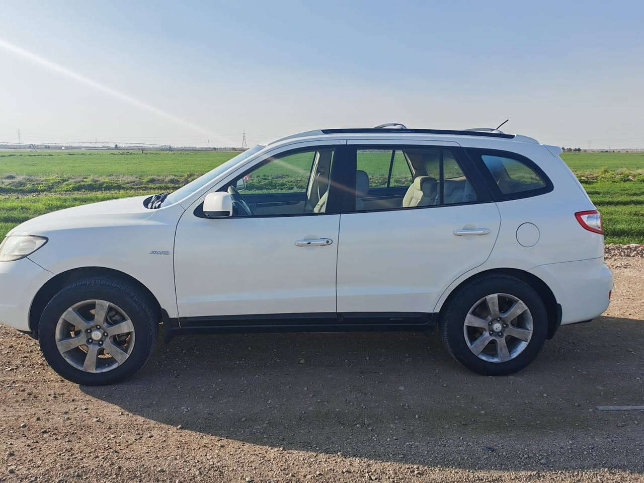 سلام عليكم هونداي سنتافية خليجي رقم بغداد
فول موصفات ما عدا البصمة
 6 سلندر
7راكب
 3قطع تبريد 
 السعر 135
السونار مرفق معة الصور للاستفسار الاتصال على الرقم ***********
