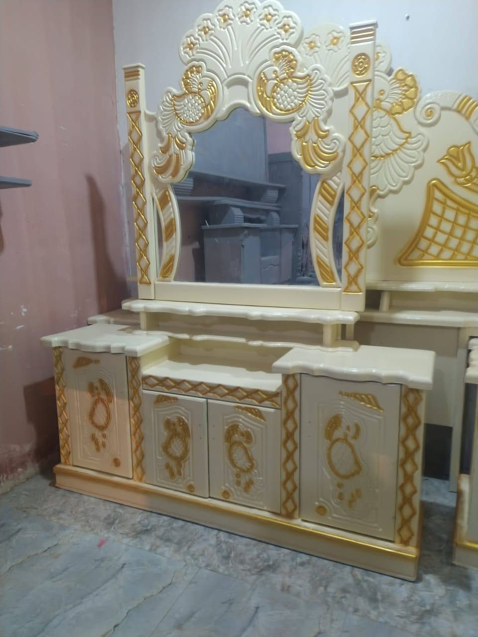 سلام عليكم غرفه لبيع مستخدمه نضافه 95 بلميه 
ااسعر خيالي صبغ الغرفه صبغ جديد تاخذ غرفه جاهزه من كلشي السعر 625 وبيه مجال 
متواجدين بلمحل من الفطور الى ااسحور 
واتساب ***********
العنوان /الغراف ـ شارع البرازـ مجاور جامع ابو طارق 

ملاحظه/ الغرفه نقص زاويه فقط
