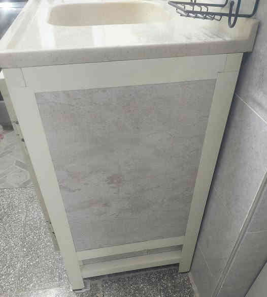 بغداد /حي البساتين
***********
بي واتساب
