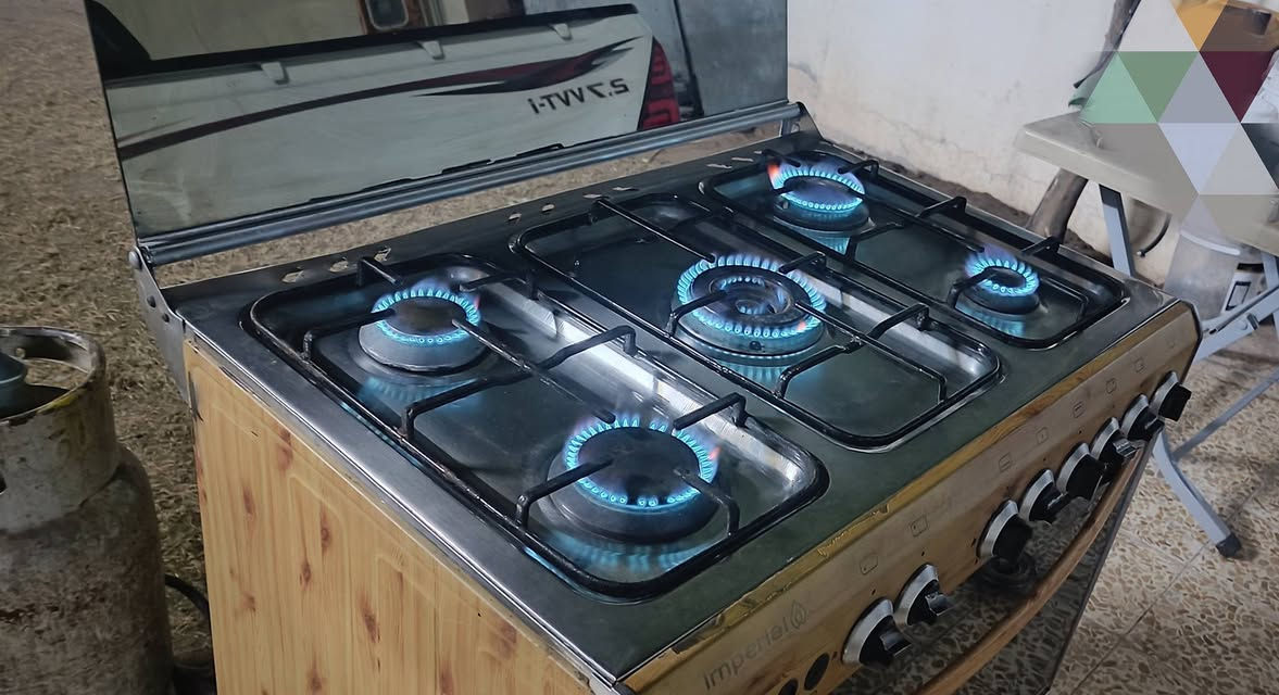 طباخ أمبريال مصري ٩٠*٦٠ نضيف جدا عنوان كركوك حي العسكري


**إذا كنت صاحب هذا الإعلان وتريد حذفه لأي سبب، رجاءا أرسل رسالة إلى الدعم الفني**