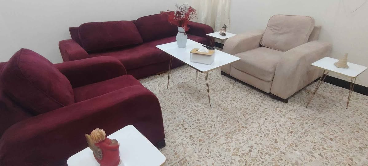 خمس مقاعد تخم باله اوربيه شغل درجه اوله
مكاني بغداد شارع حيفا
*********** بغداد, العراق
