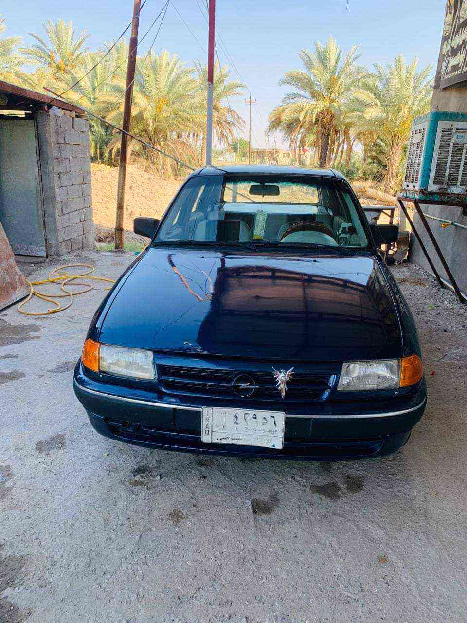 أوبل استرة
نظافة فوول نقصها مكينه فقط وكلشي بيها خير من الله
 الشراي يتصل 
***********
