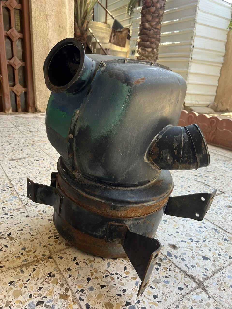 السلام عليكم غراض للبيع شوته و أبطاله للاستفسار ***********
