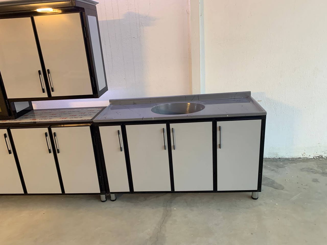 للبيع كاونتر جديد تزكام قياس ٣ متار +سنك مترونص مرمر
السعر والاستفسار *********** أو مراسله على الخاص

العنوان مغربه ب الشيشان الثانيه ب السايدين آخر ستداره
