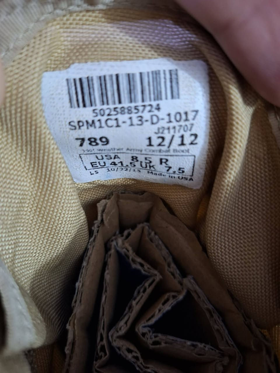 السلام عليكم
بسطال.  مارينز.  امريكي اصلي اذا مو اصلي ترجعه   ملبوس مرتين فقط
اخو الجديد.  قياس 43
السعر. 110. وبي مجال بسيط
المكان بغداد


**إذا كنت صاحب هذا الإعلان وتريد حذفه لأي سبب، رجاءا أرسل رسالة إلى الدعم الفني**