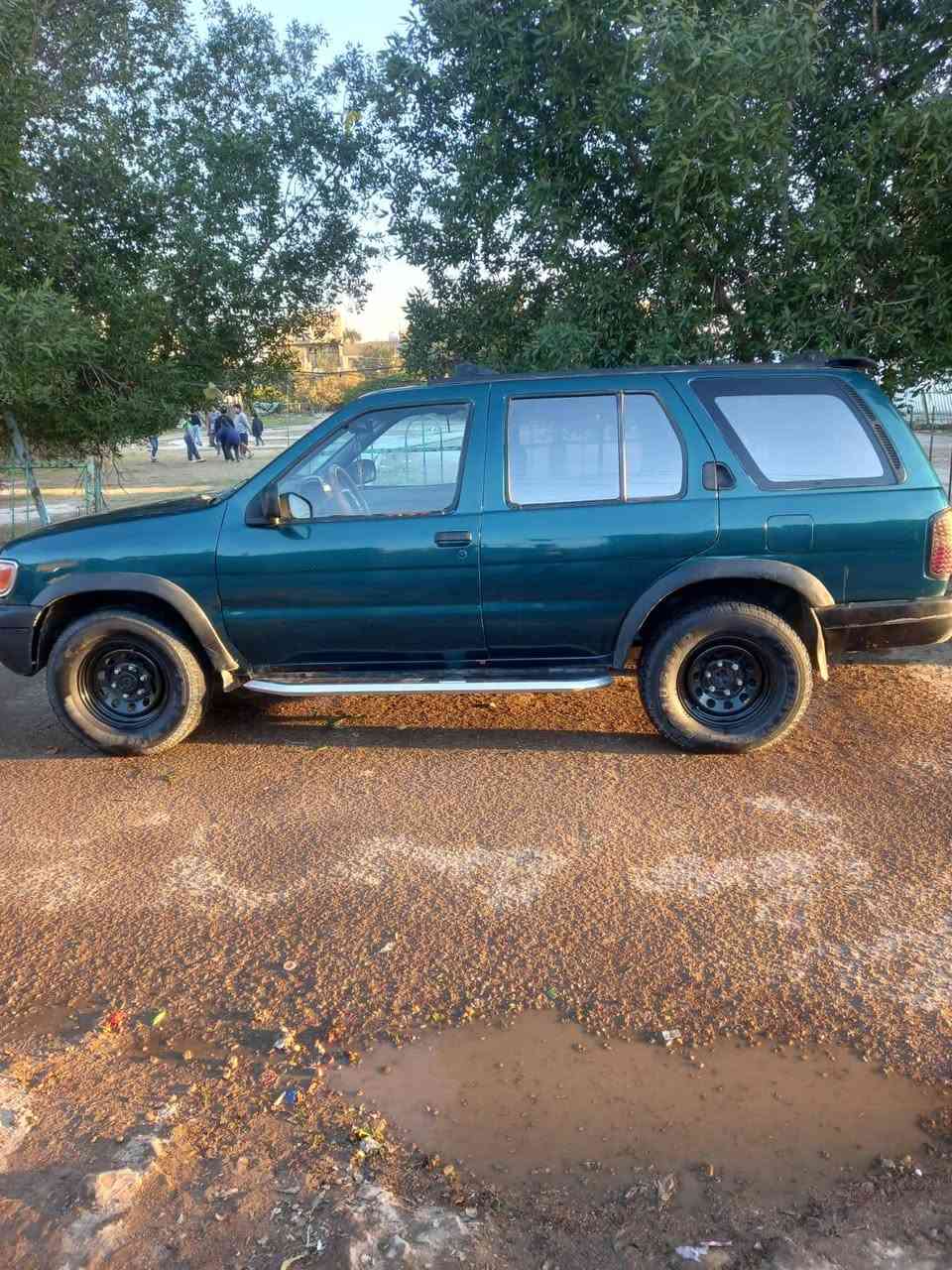 سلام عليكم نيسان موديل 1995 سياره مصبوغه لجماليه بسمي ثاني يوم تحويل سنويه ما صاقطه السعر 55 وبيهه مجال مكان بغداد شعله رقم هاتف 0774 054 8605 تصل ودلل
