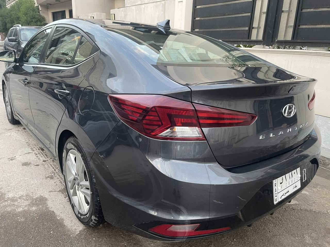 النترا 2020  فول مواصفات
محرك 2000 دوش ماشية 47 نظيفة جداً مكفولة كير ومحرك وتبريد 
الحادث ربع جاملغ وربع بنيد صبغ فقط
هذا رقم الشاصي بامريكا تشتغل 5NPD84LFXLH612828
مكاني اليرموك السعر 141$ ورقة وبيها مجال قليل
***********
