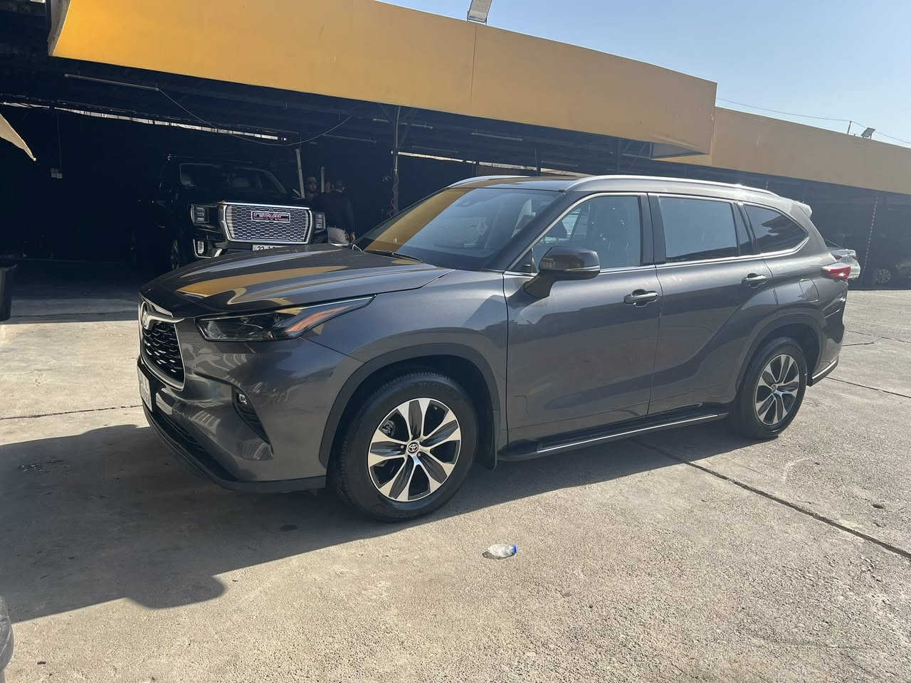 للبيع هايلاندر
الموديل22
المواصفات
محرك6سلندر 3500
فتحة سقف 
رادارات امامي خلفي +حساس
نقطة عمياء
تبريد3قطع خير من الله
كشنات جلد تدفئة
السياره وارد امريكي ضرر فقط باب خلفي عكس السايق مصلح الباقي كفاله 
كير محرك تبريد صدر كفاله 
تخم تاير جديد
للاستفسار الاتصال ع الرقم ***********

