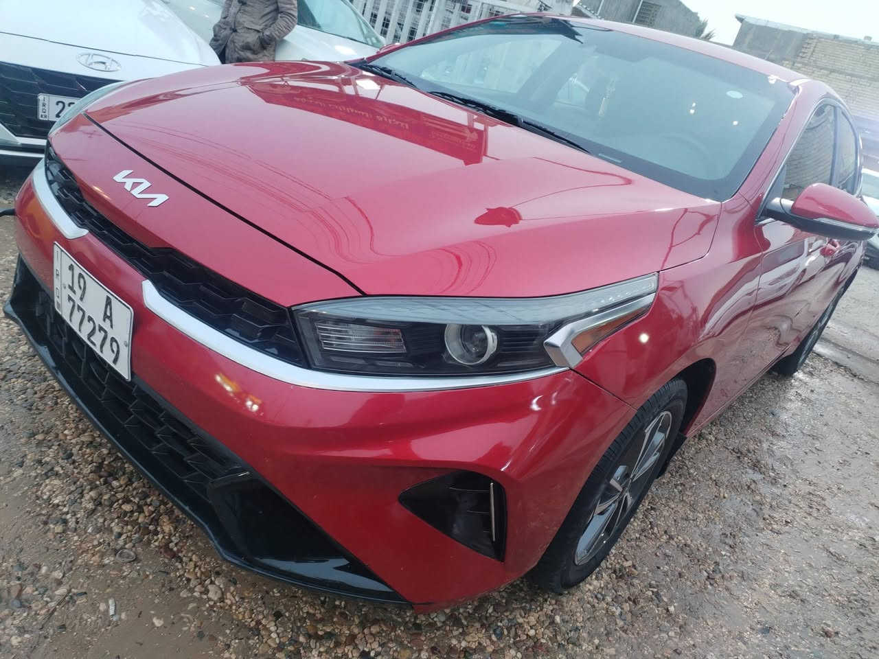 السلام عليكم
كيه فورتي موديل 2023
حادث بنيد وجاملغ فقط بدون داخل
السياره جديده وجاهزه ماشيه 28 الف
مواصفات تبريد قطعتين رادارات حساسات امامي وخلفي
شاشه كبيره تحكمات رقم كربلاء
مكان السياره كربلاء المقدسة
السعر 140
الرقم الهاتف ***********
