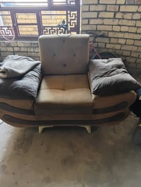 تخم للبيع السعر ١٠٠ قفل فحم  هذا كدامك العنوان دوره ابودشير ١٠ مقاعد  ...