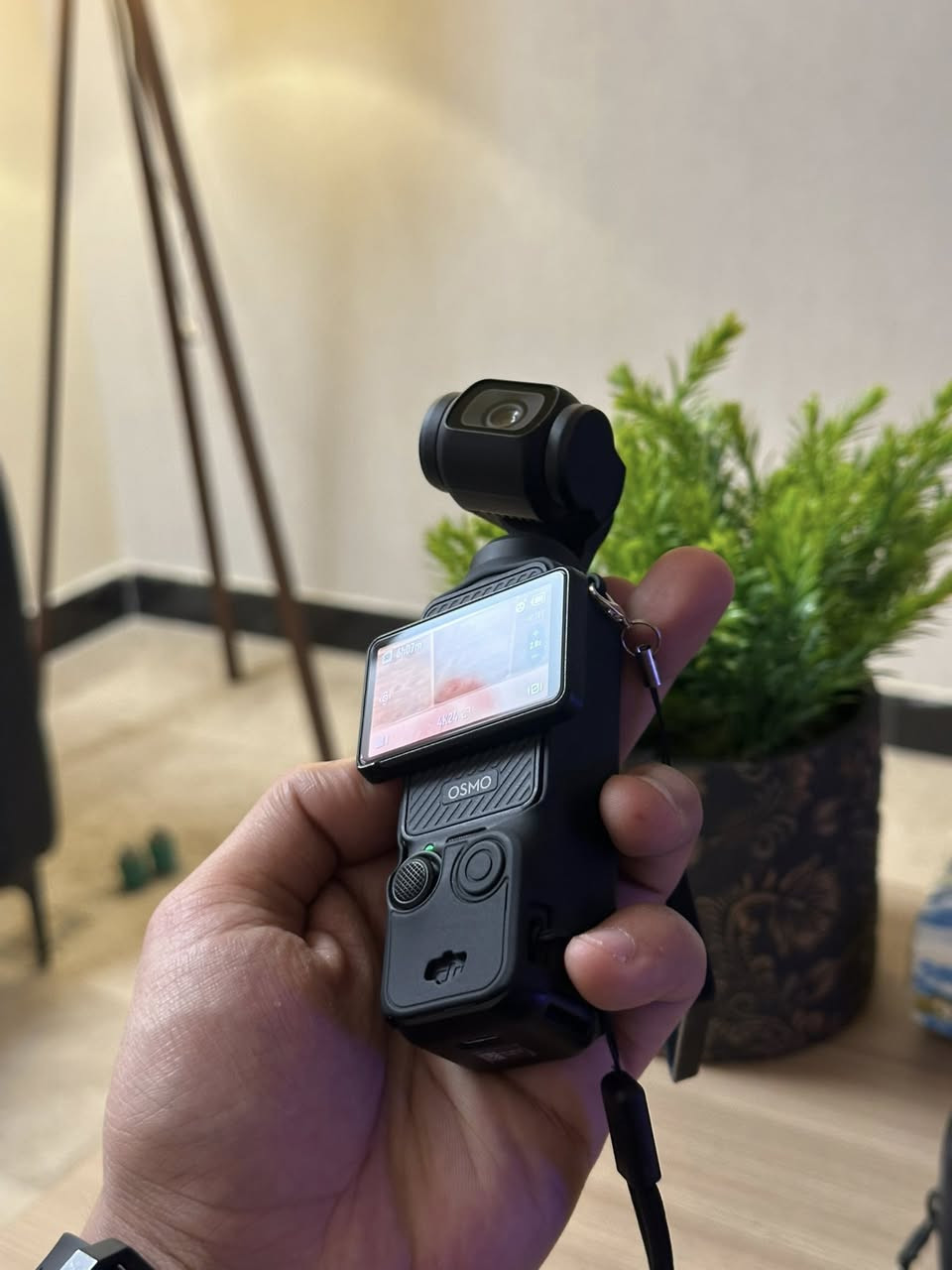 Dji osmo pocket 3
‎اخت الجديدة لزكاتها بعدها عليها
‎ممستخدمة غير كم مرة لوك نظيفة اذا بيها شخط تاخذها ابلاش
‎وياها رام 64 
‎وعدسة k&f الترا وايد
‎وحافظة مال K&f 
‎للبيع مكاني بغداد حي الجامعة
‎*********** فقط واتساااب

