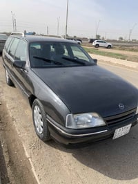عندي اوبل اوميكا موديل 90.رقم كركوك.كير ومحرك شرط لاصرف ولابخار سيارة ...