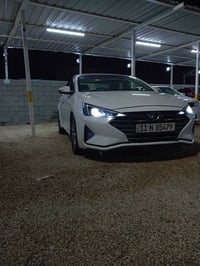 النتره خليجي موديل 2020 فول مكفوله عده دوسه صبغ مكان سياره رمادي متواج...