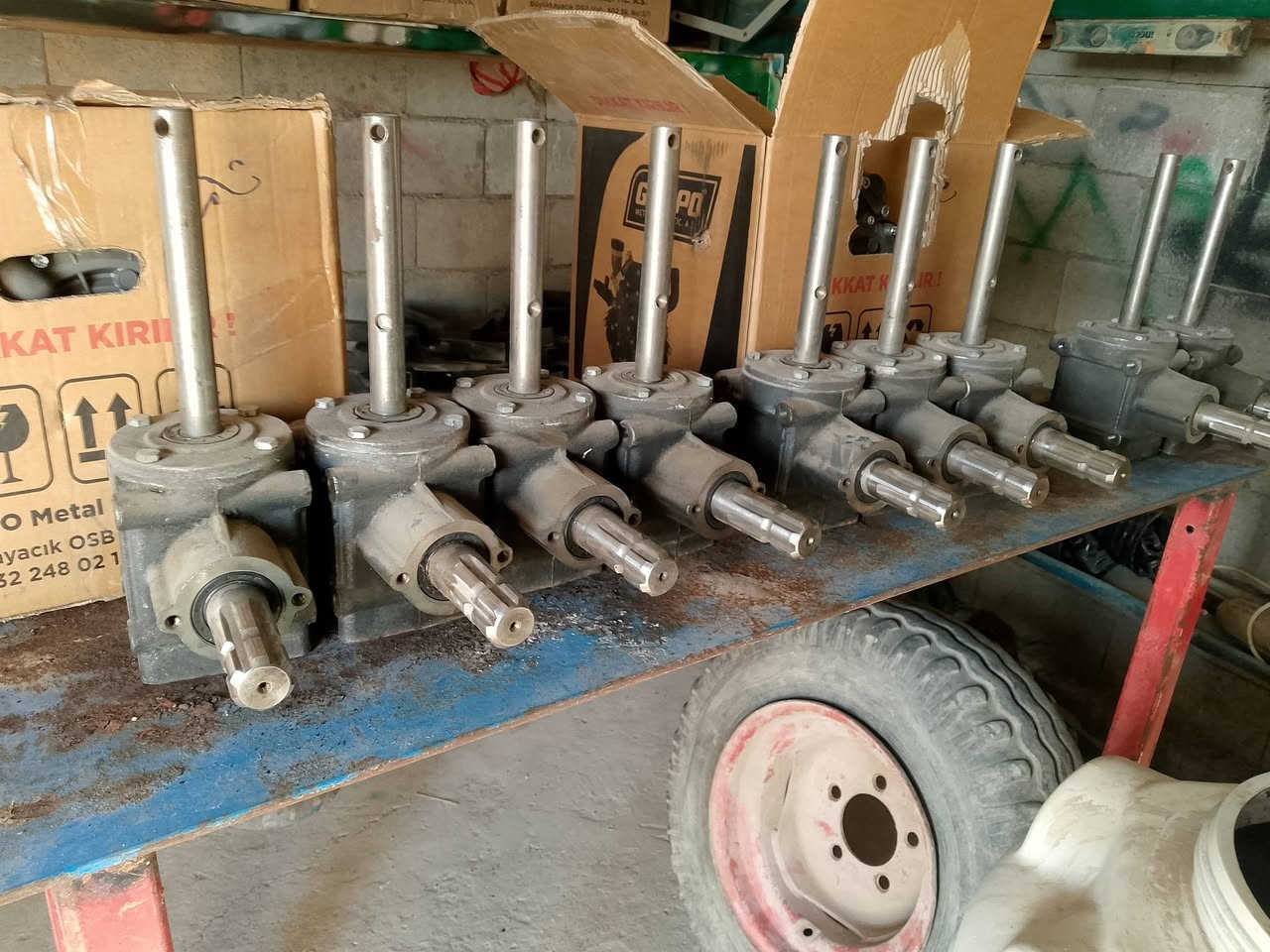 للبيع مواطير مرشات دوات حتياطية ناثرات  العزيزية***********//***********
